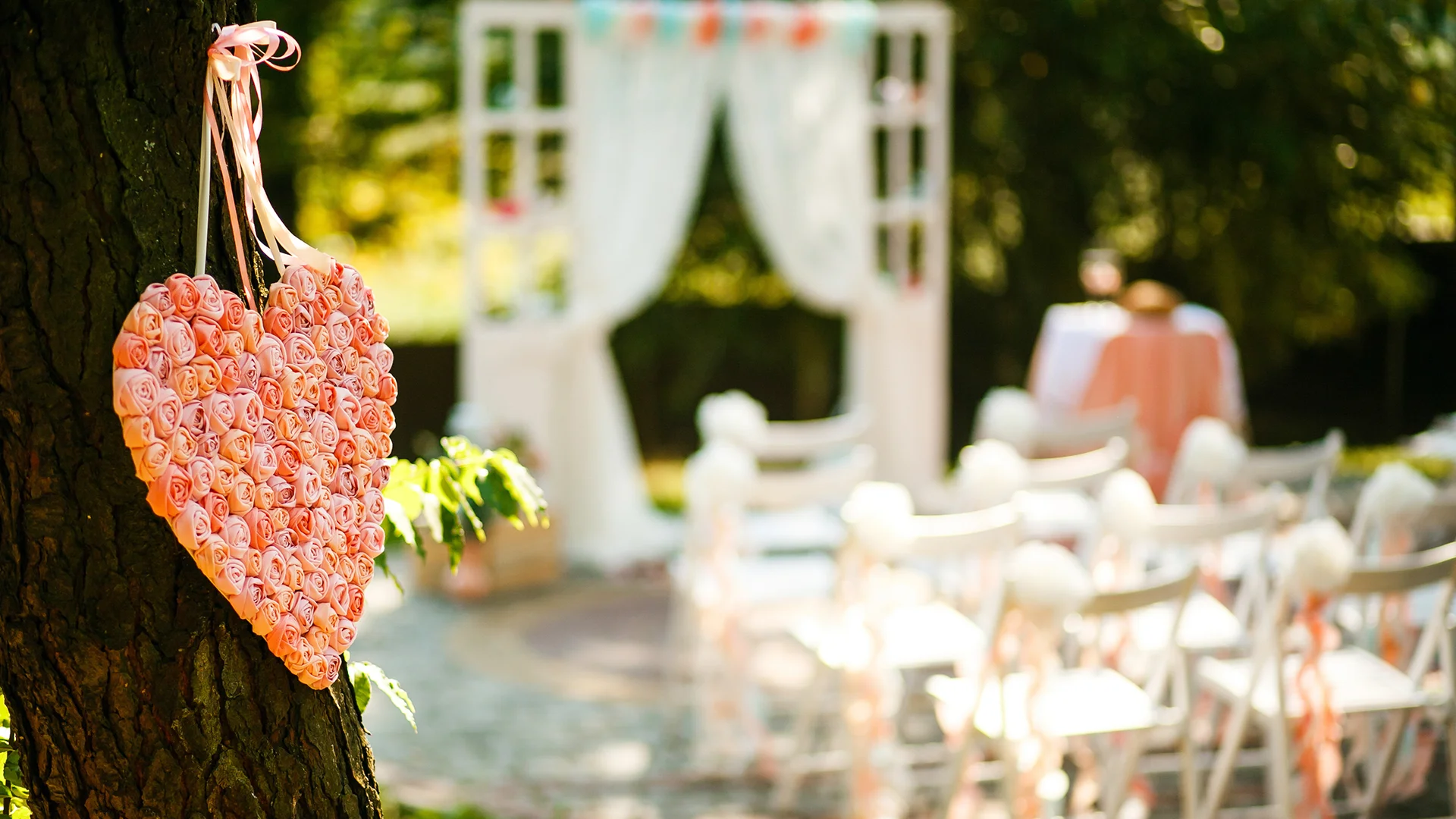 Outdoor wedding Prested Hall Essex gardens