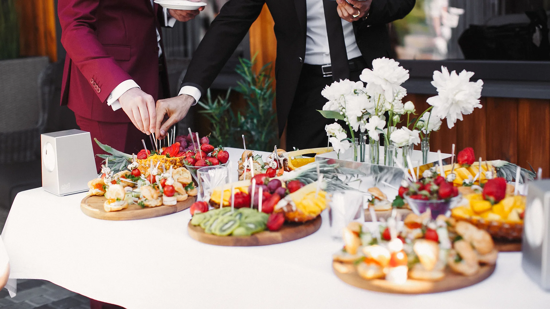 Blog 13 A wedding reception grazing table with gourmet canapés and cocktails at Prested Hall.